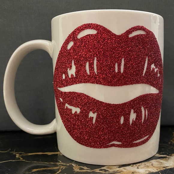 Mugs - Picture 3 of 4